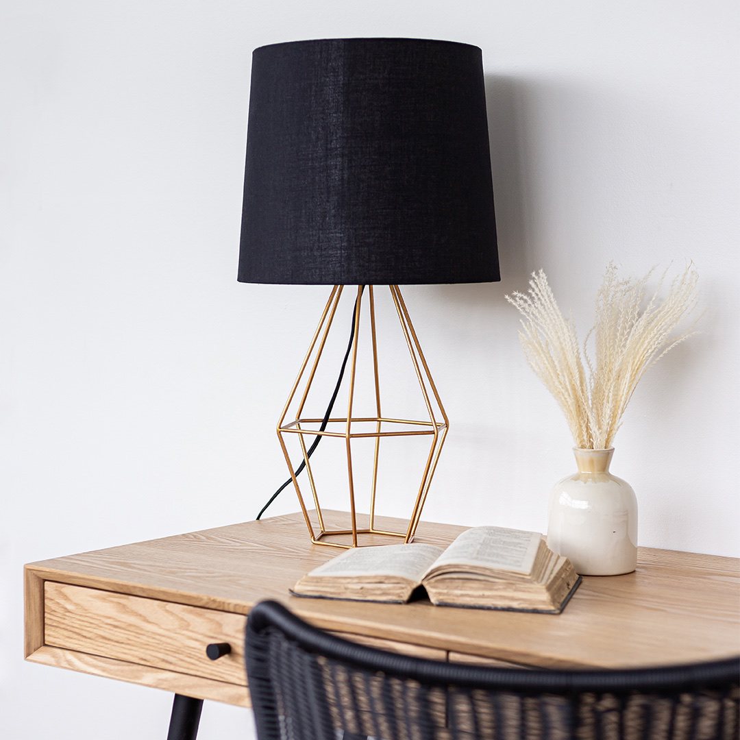 Locum Table Lamp